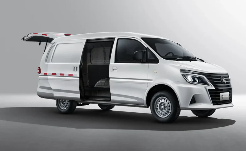 ALQUILA UN  M5 CARGO DONG FENG 2026